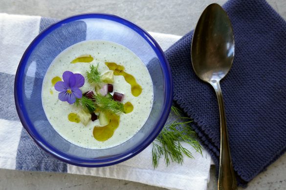 Kald Yoghurt Og Agurksuppe Cecilies Mat